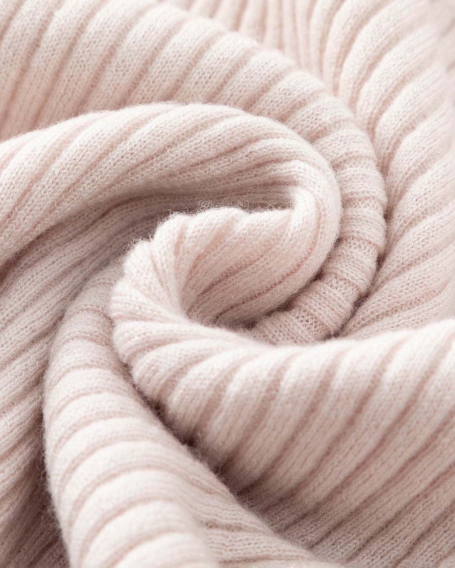 Vespa Merino Ribbed Crew in Chalk