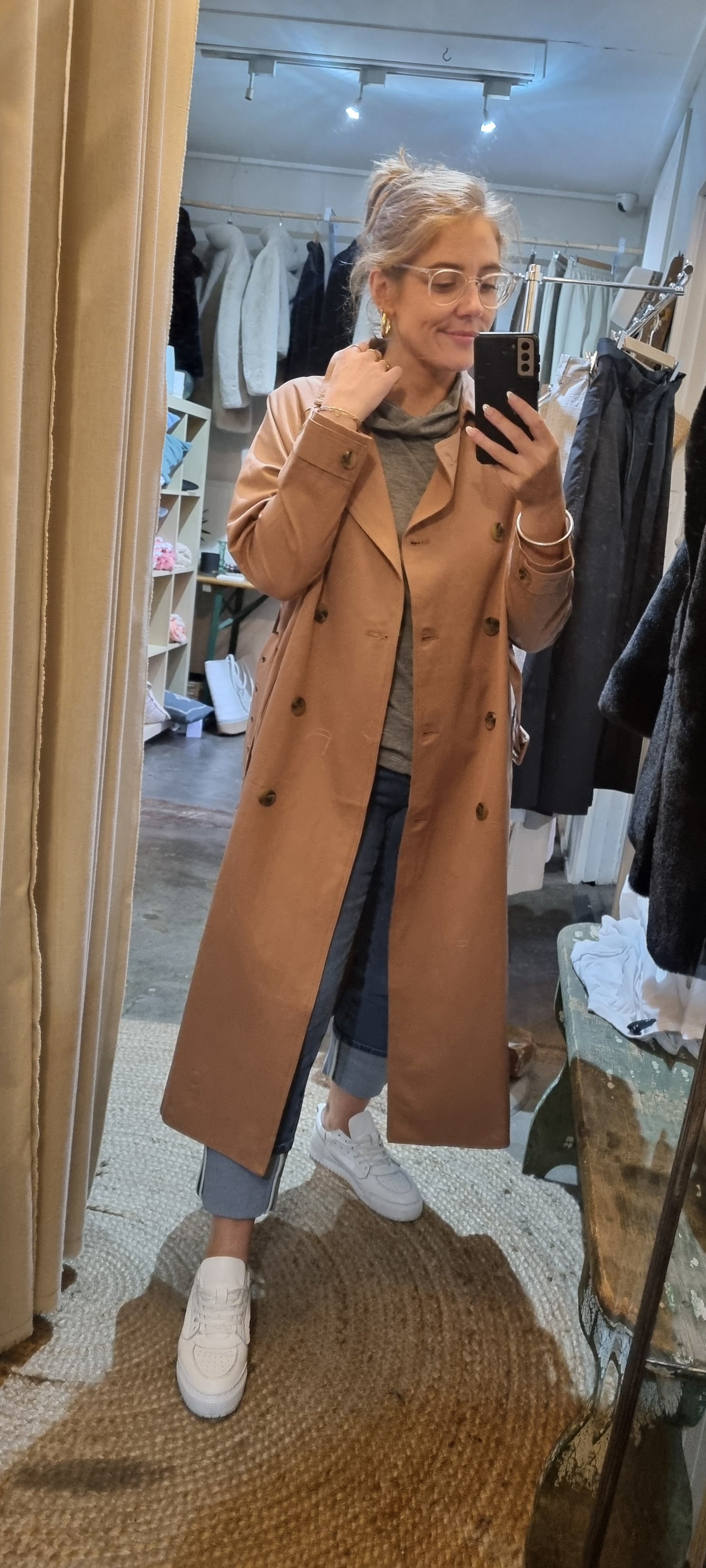 Canter Trench in Fox