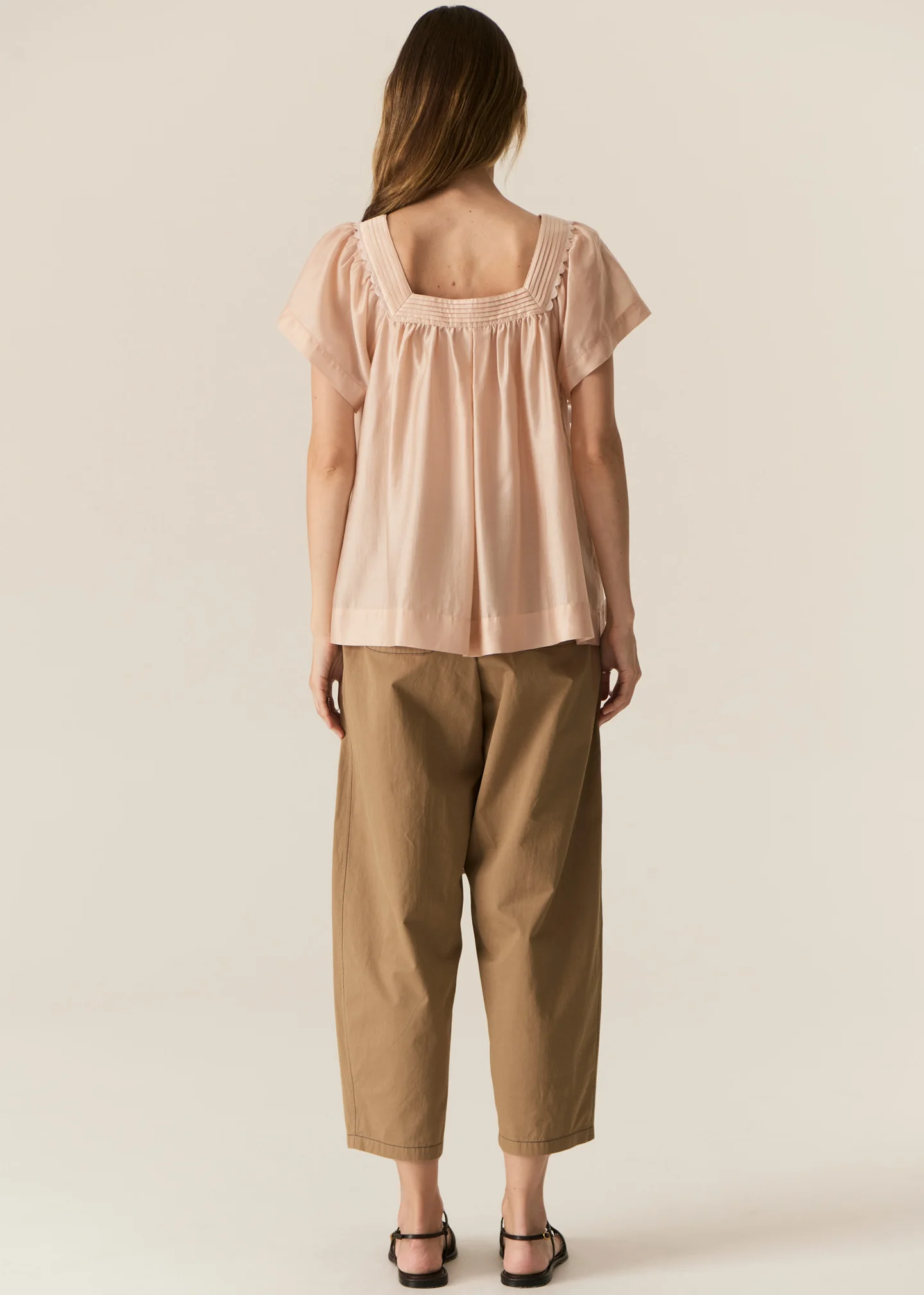 Avrid Barrel Pant in Khaki