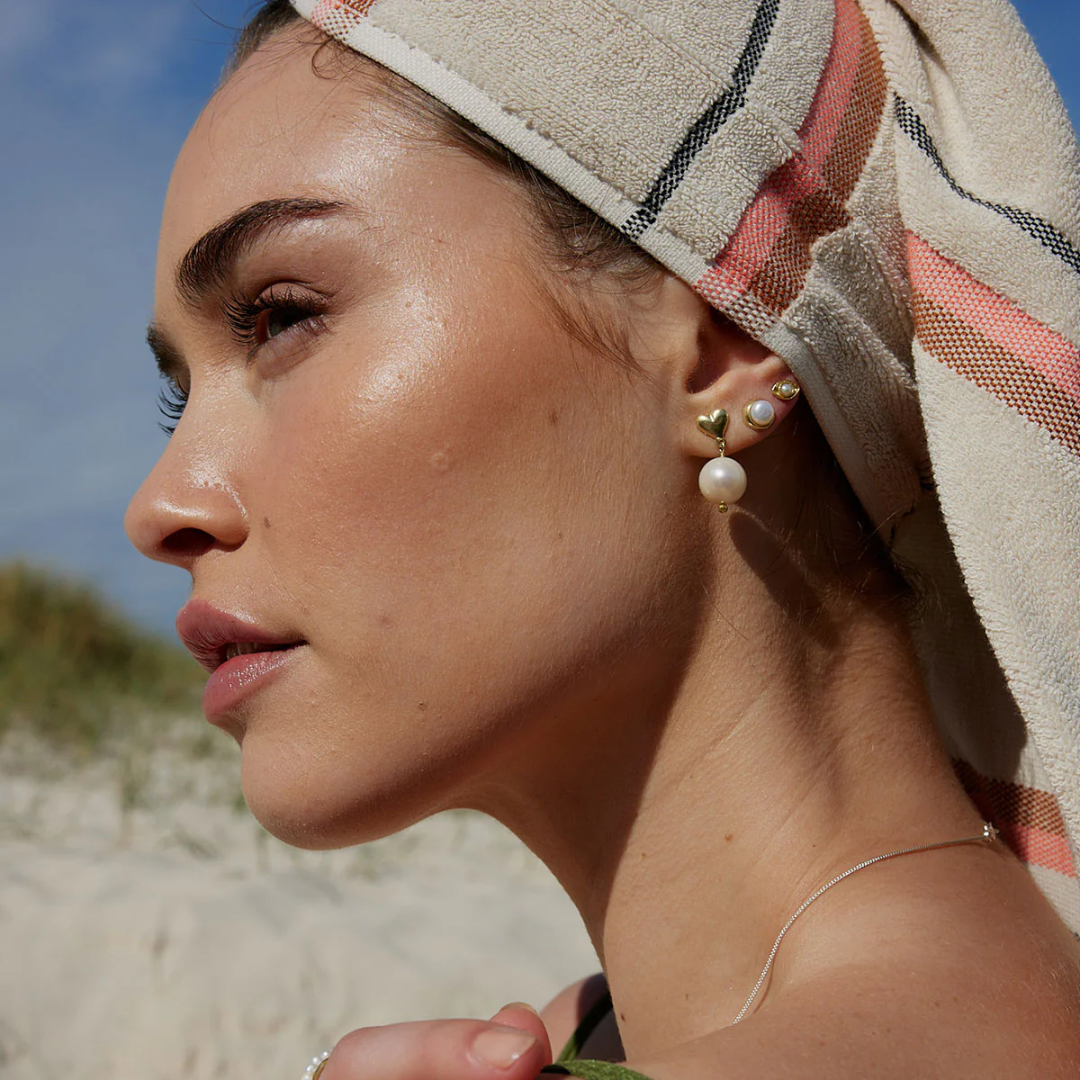 Listen to your Heart Pearl Earrings