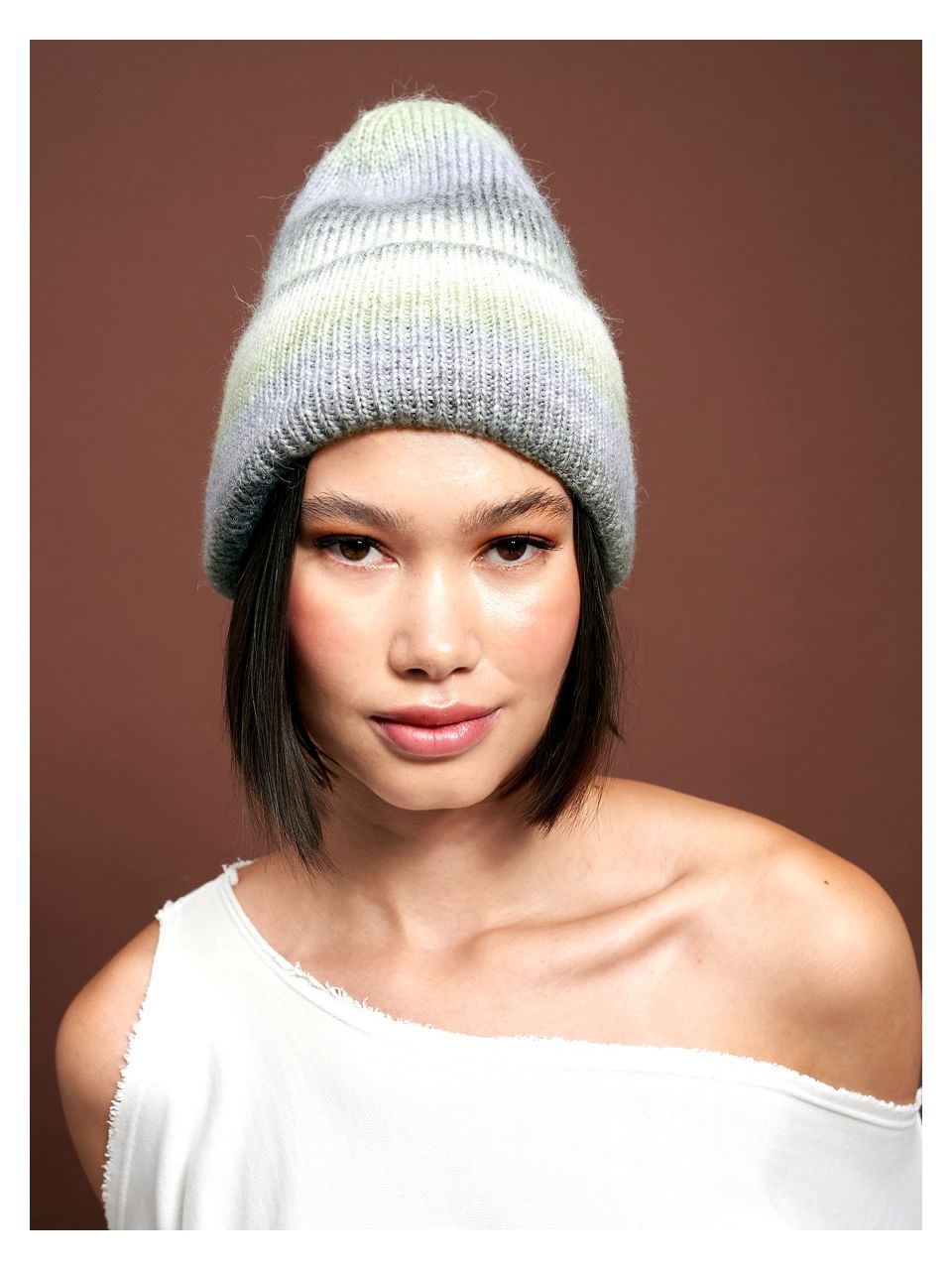 Mohair Beanie - Green Grey ombre