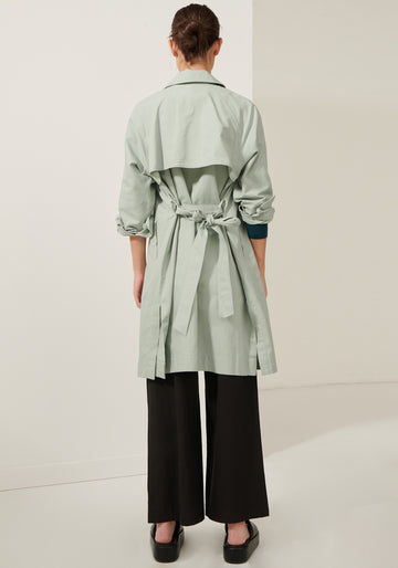Focus Trench Coat in Mist
