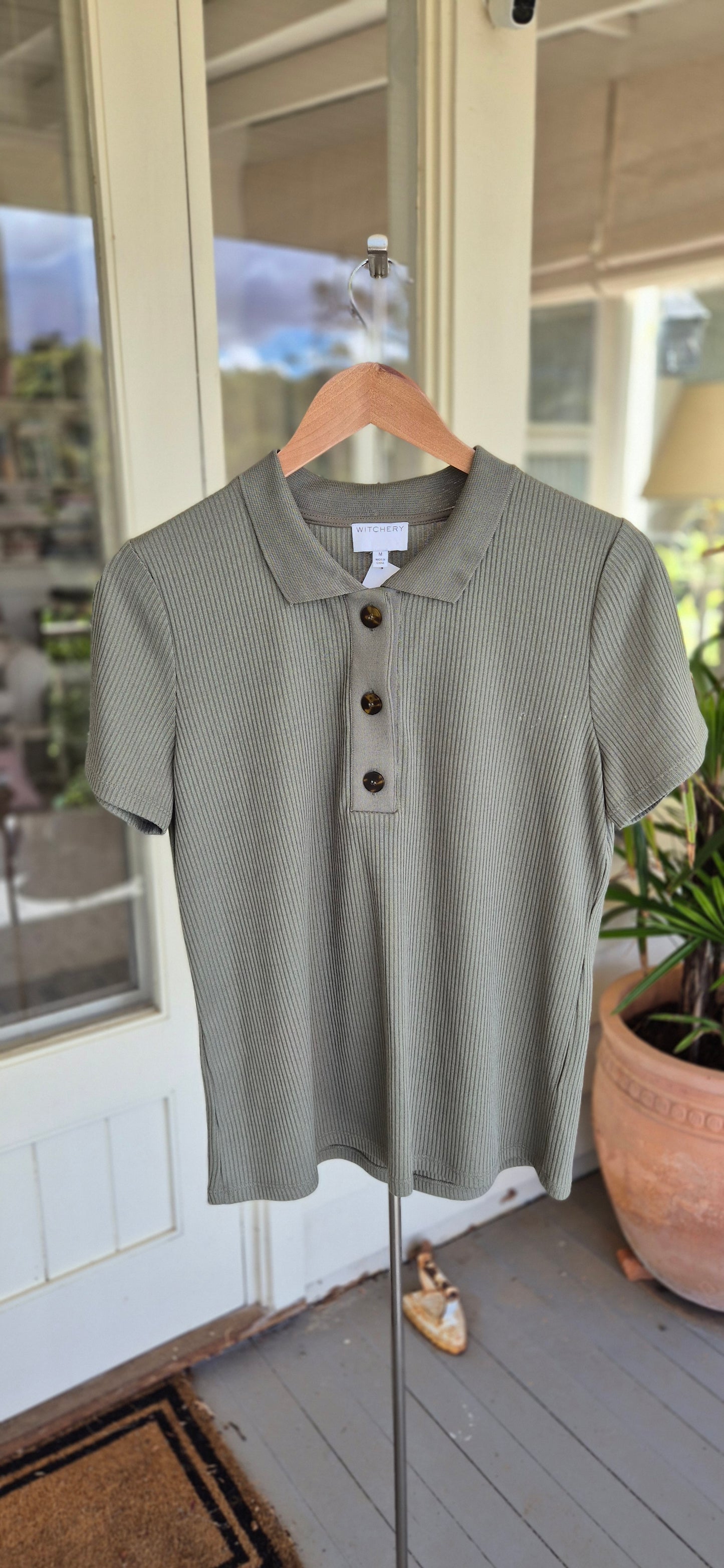 Witchery Light Khaki Ribbed Polo Shirt - preloved