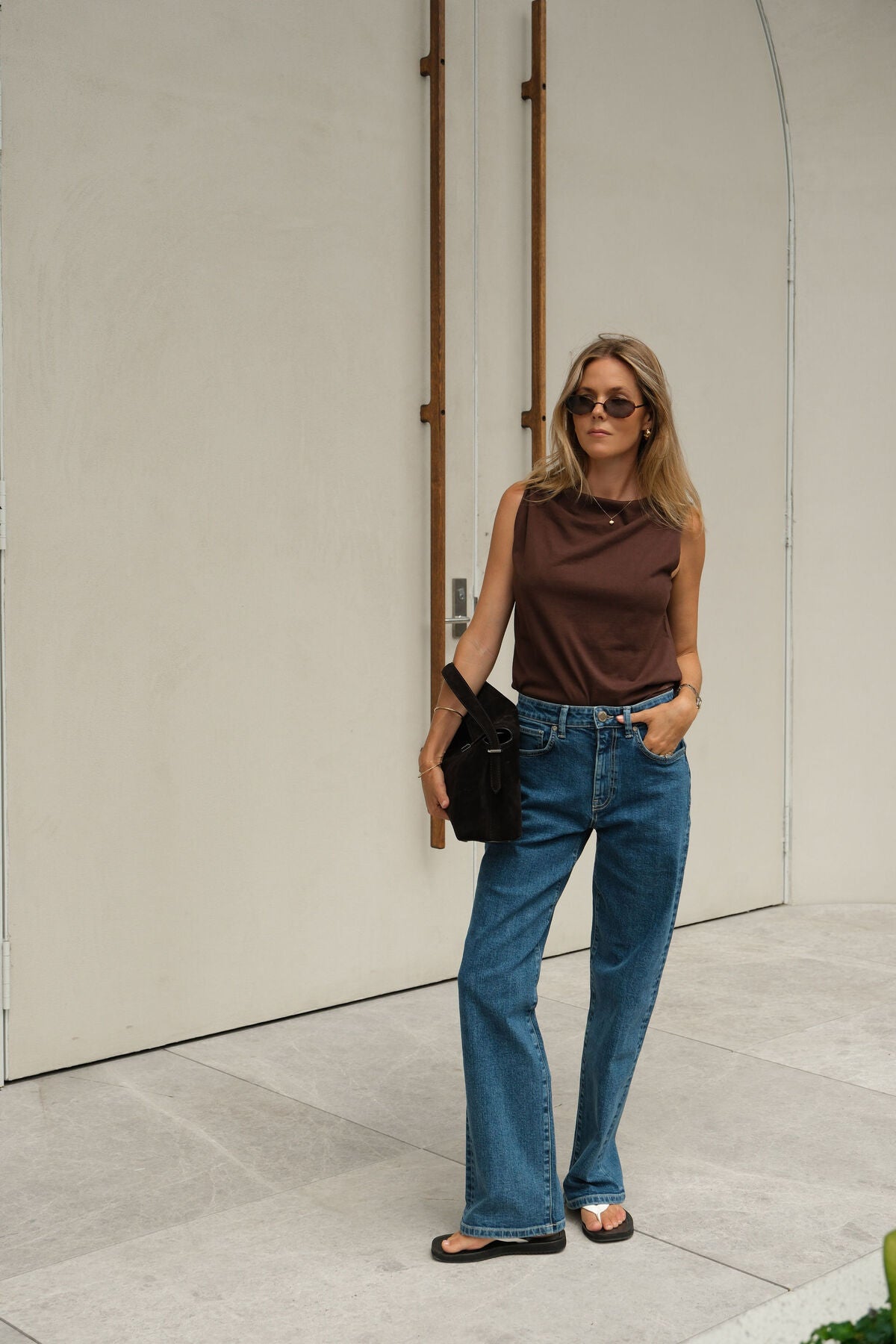 Sydney Straight Leg Jean