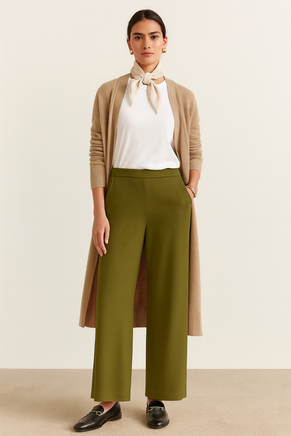 Trudy Pant in Olive