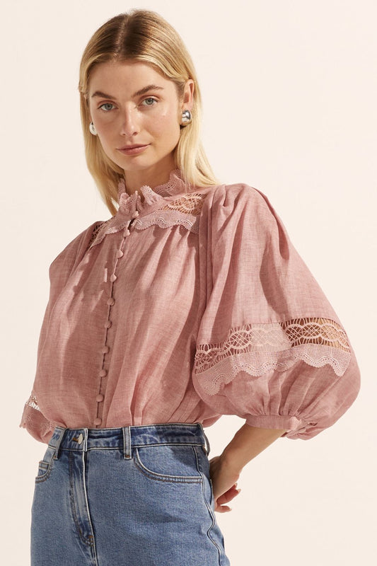 Quell Top in Petal