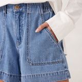 Weekender Short in Fresh Indigo