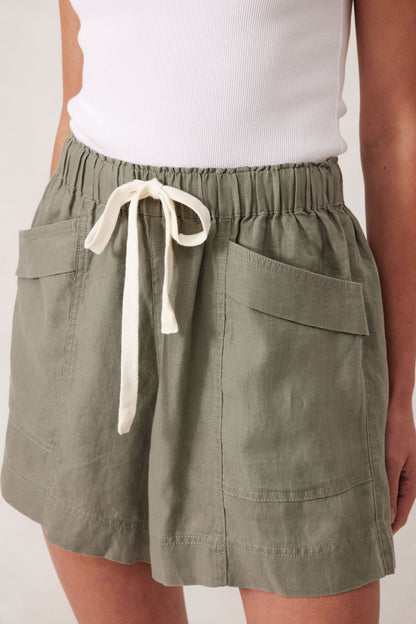 Panelled Linen Short in Khaki