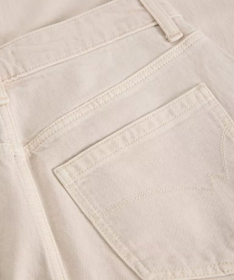 Aubrey Barrel Leg Jean in Natural White