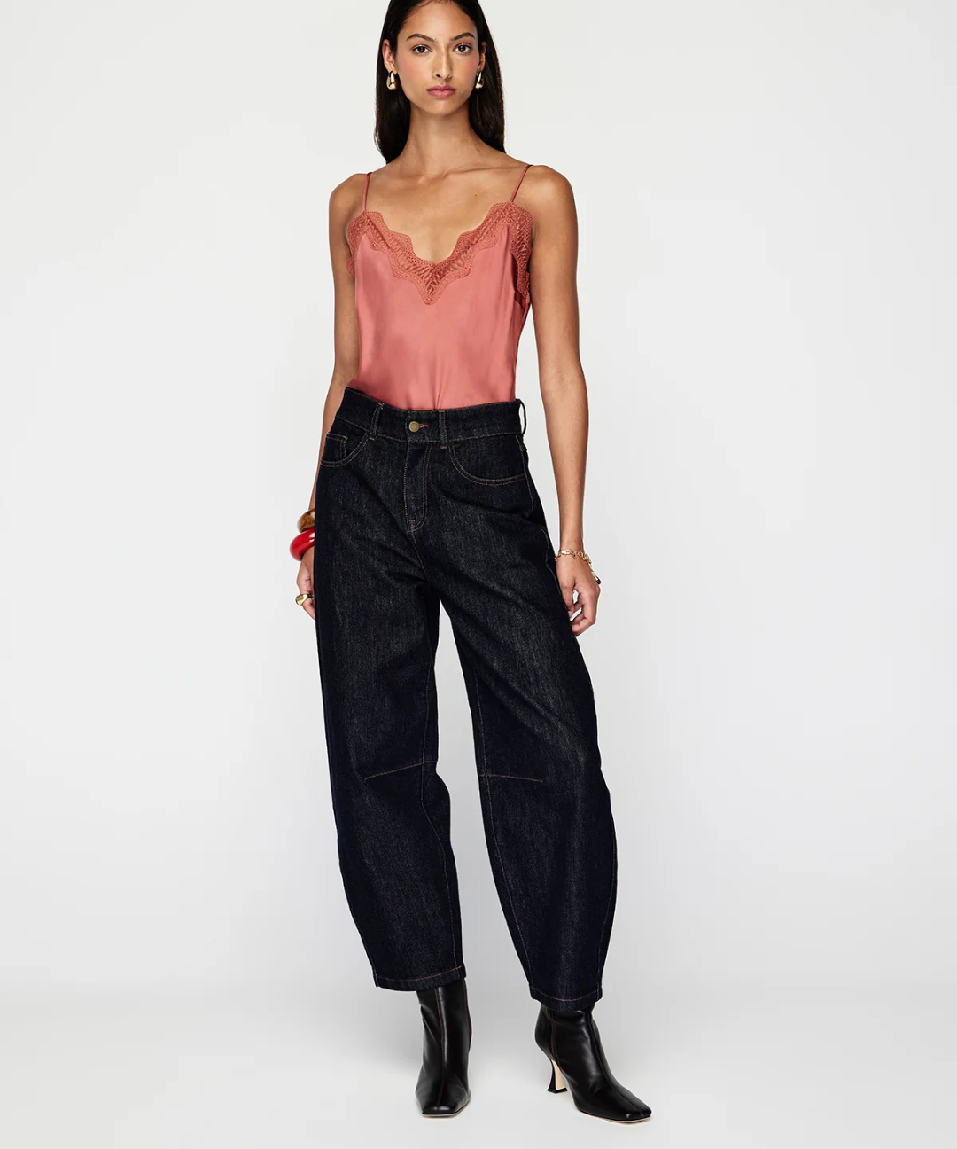 Nia Barrel Jeans
