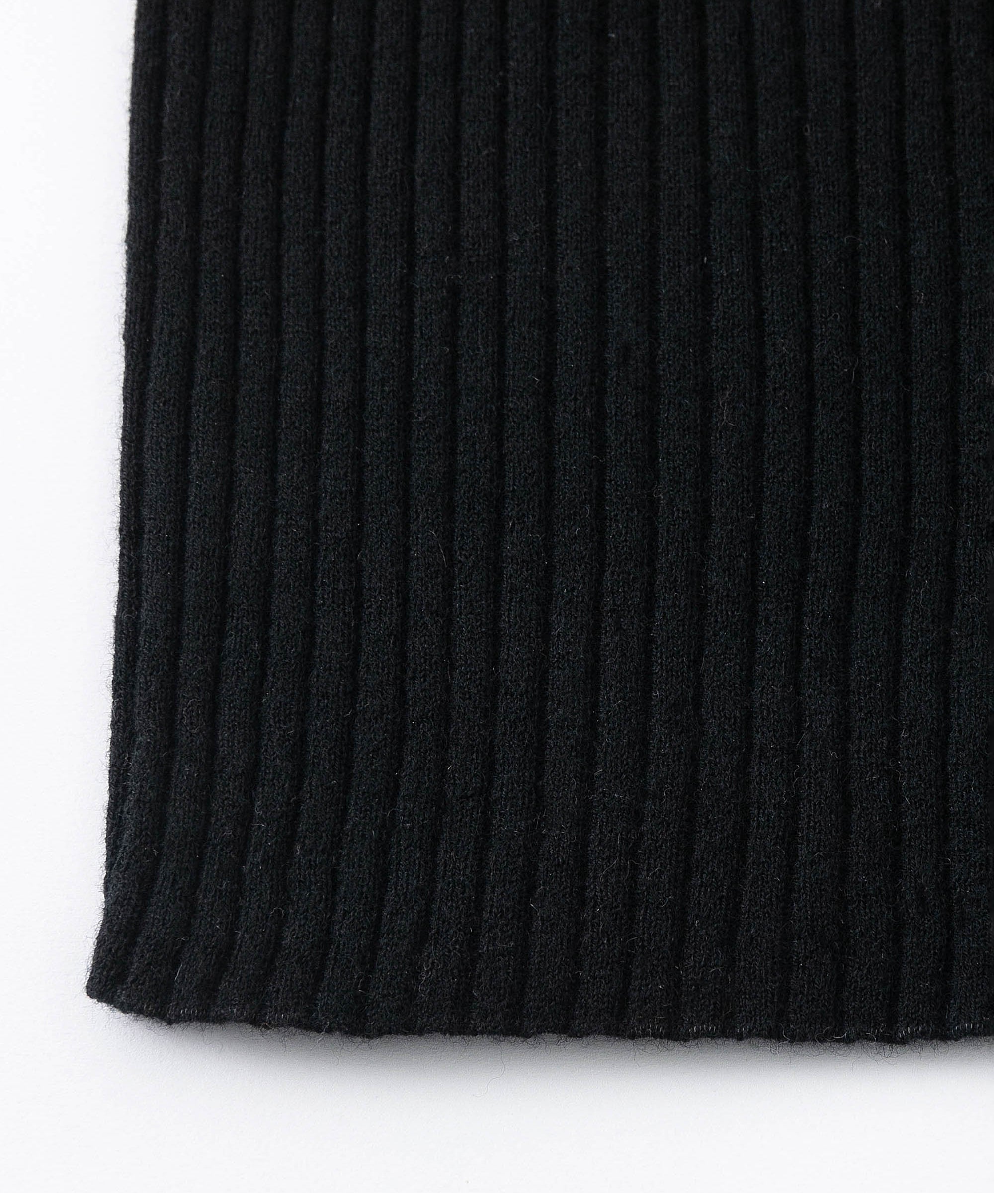 Vespa Merino Ribbed Polo in Black