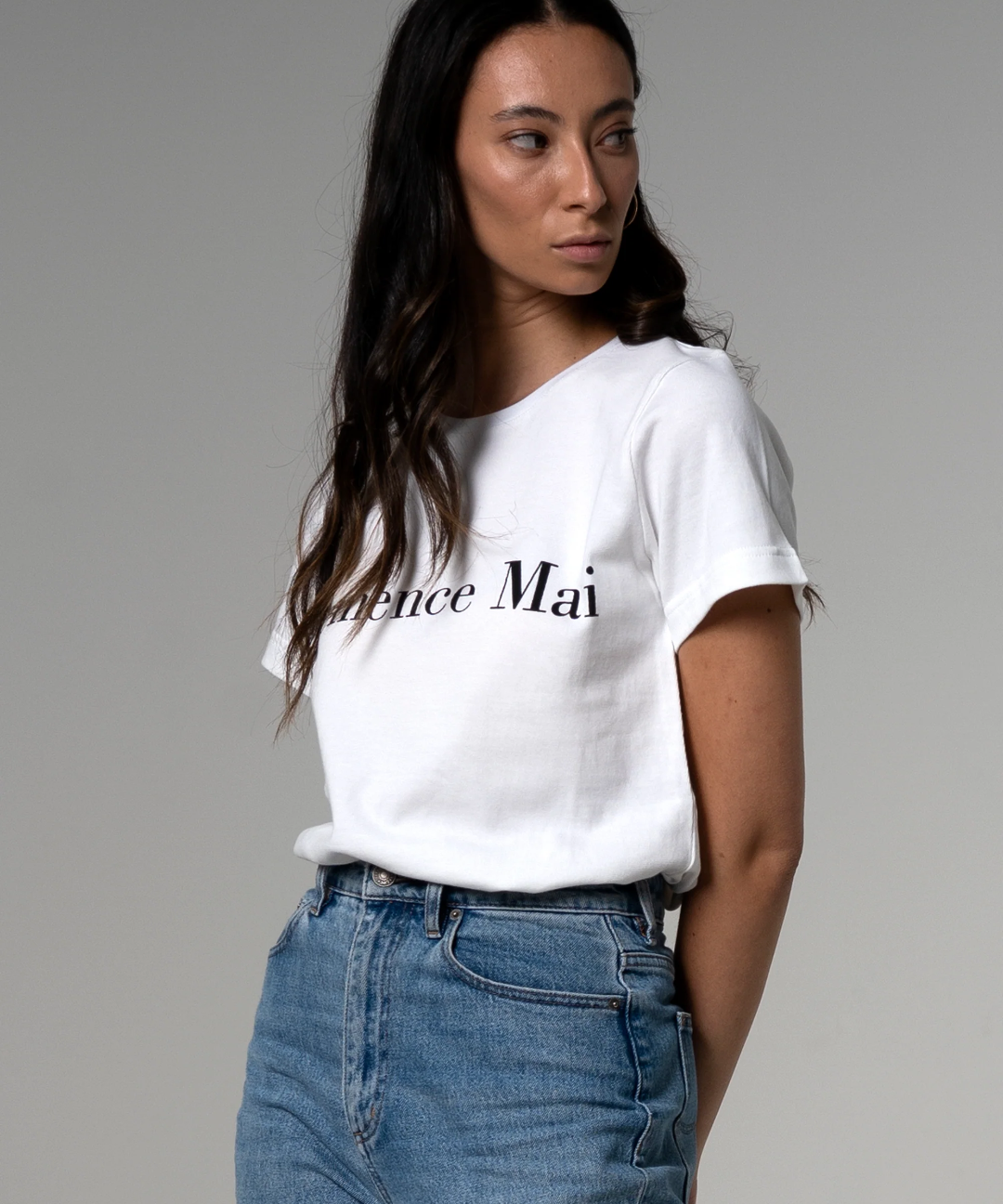 Troisième Crewneck Tee