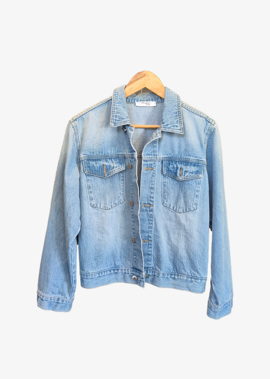 Classic Light Wash Denim Jacket - preloved