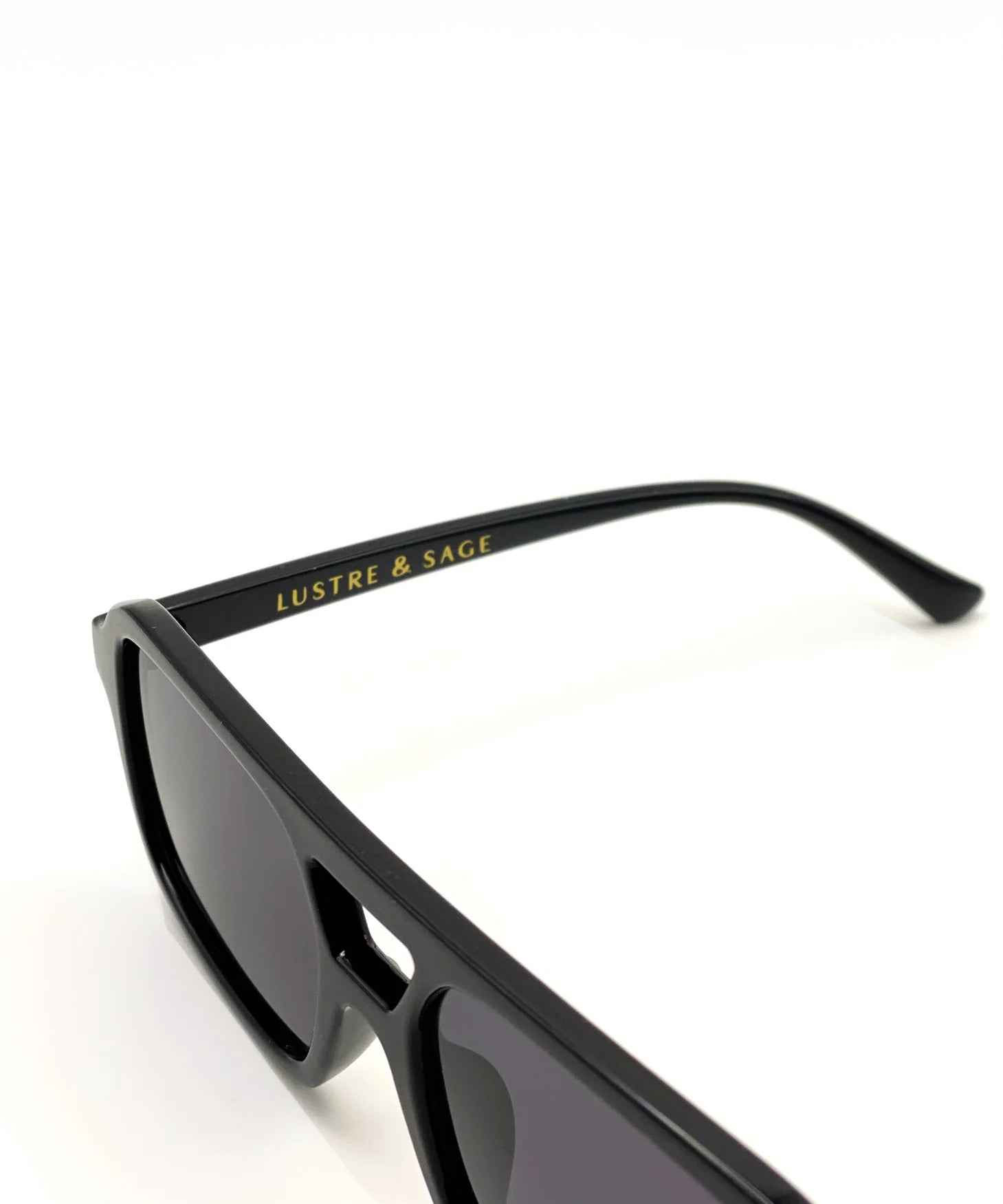 Aviator Sunglasses in Black