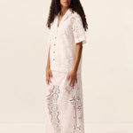 Lotus Shirt in Off White – model view 3