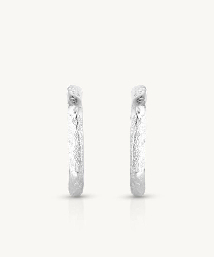 Paperclip Textured Huggies