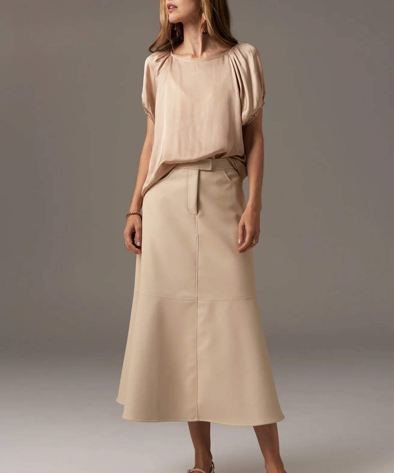 Ollie Faux Leather Skirt in Pebble