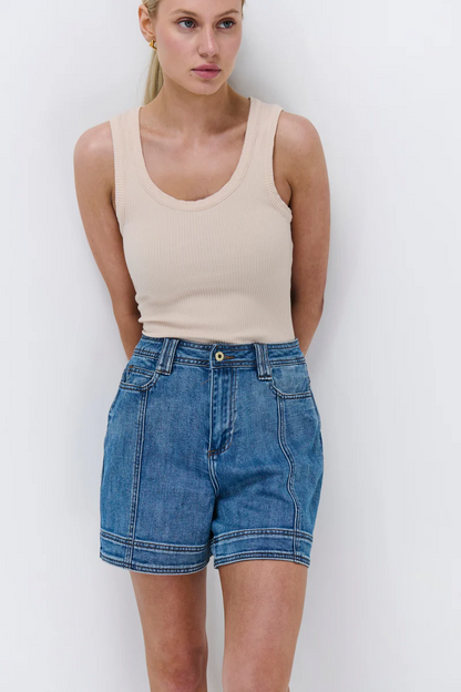 Sydney Short