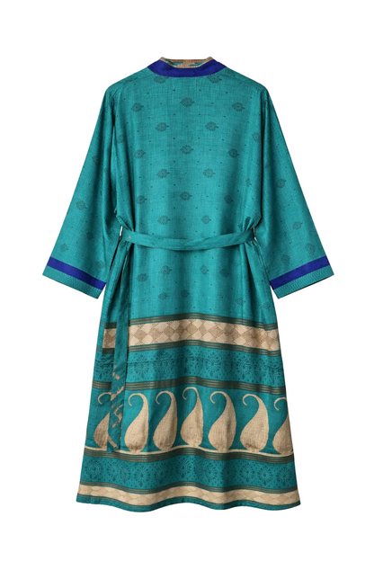 Elara Sari Robe