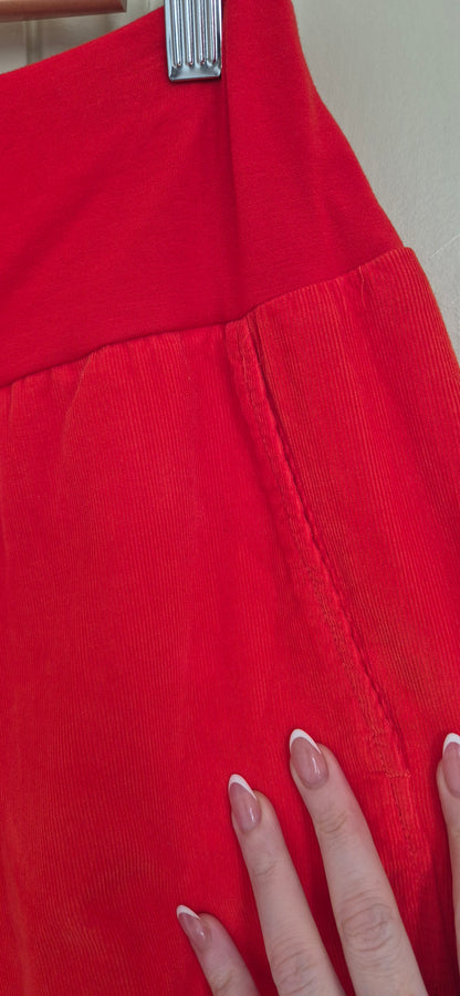 Roma Pant in Red