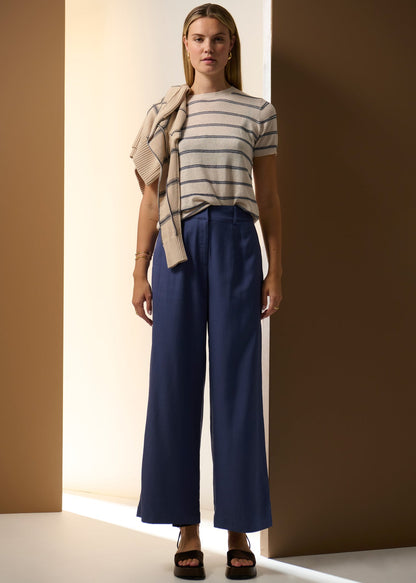 Sable Tee Stripe in Pebble/Blue