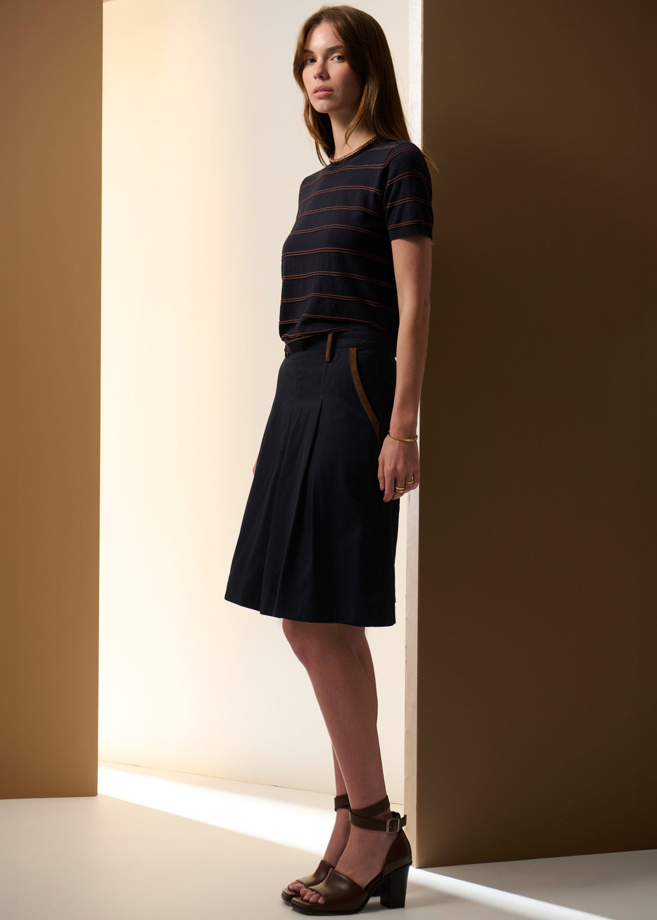 Sable Tee Stripe in Ink/Choc