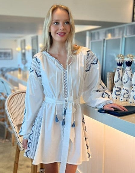 Santorini Dress in True White